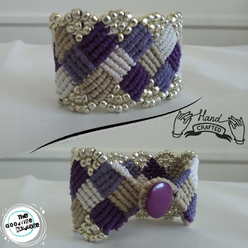 Woven Hemp Bracelet w/ Glass Beads